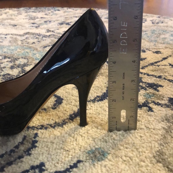 Salvatore Ferragamo Patent Leather Heels - Picture 2 of 8